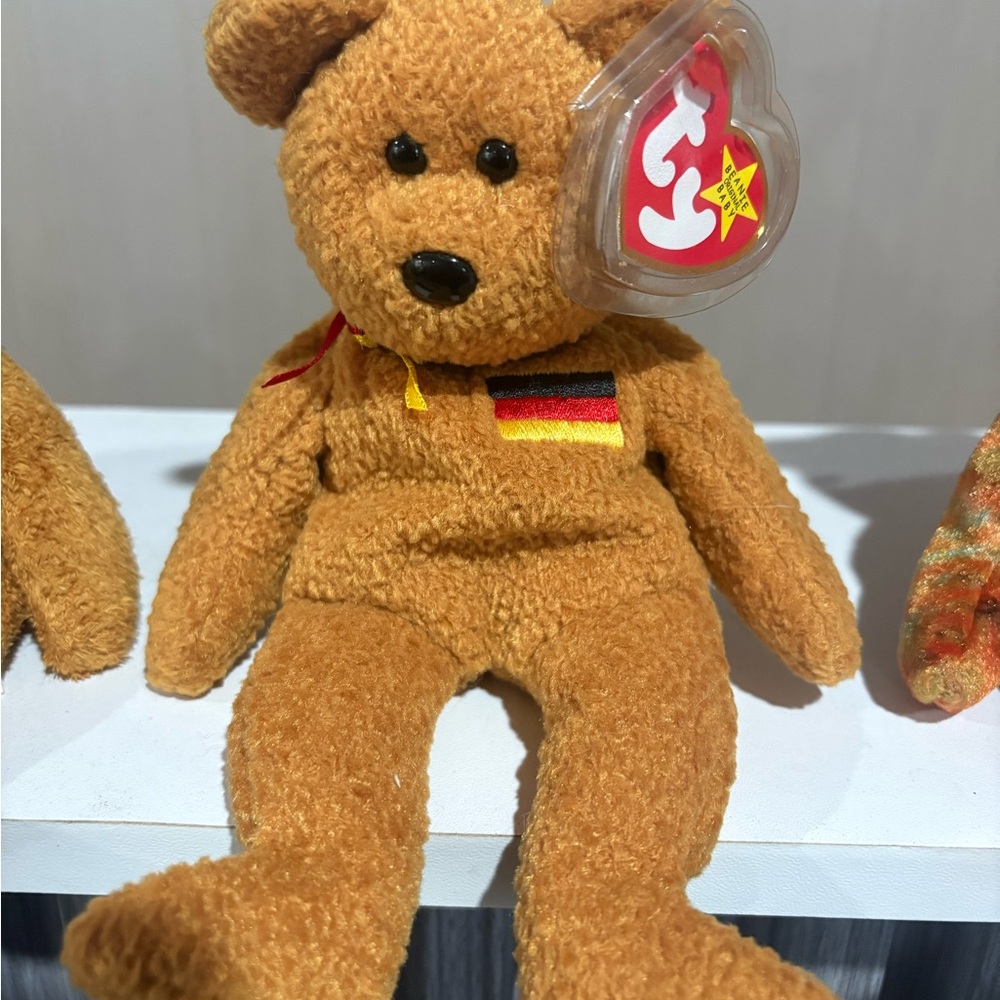 Ty Brown Teddy Bear with Flag Detail Germania 1998